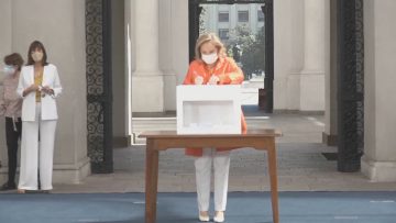 221020-04 VOTO MUJERES PLEBISCITO 02