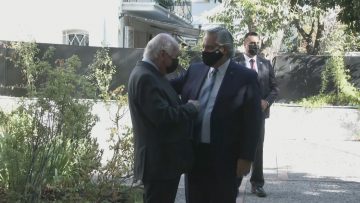 270121-03 PRESIDENTE FERNANDEZ VISITA A EX PRESIDENTE LAGOS 03