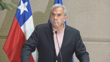 010421-C02 SENADOR MOREIRA 3