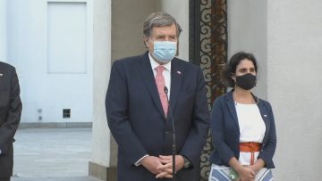 070421-18 DECLARACIONES EX MINISTRA ZALDIVAR Y MINISTRO MELERO 07