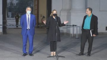 300421-10 VOCERIA SENADORES TRAS REUNION CON PRESIDENTE