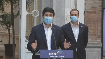 100521-05 Ministro Isamit 02