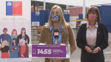 140521-04 SENADORA MARCELA SABAT 01