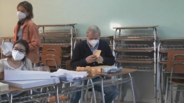 150521-03 ELECCIONES 2021 MESA KAST 02