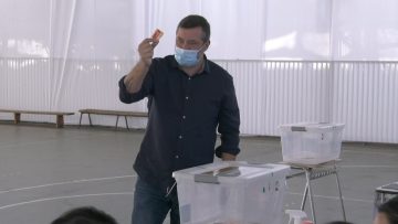 130621-08 VOTACIÓN SEBASTIÁN SICHEL 05