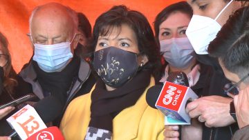 YASNA PROVOSTE REUNIÓN FERIANTES