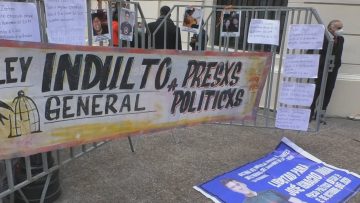 230821-01 FAMILIARES PRESOS DE LA REVUELTA EN EL SERVEL 04