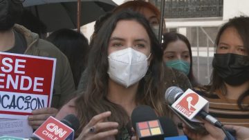 240821-06 10 AÑOS MARCHA DE LOS PARAGUAS 06