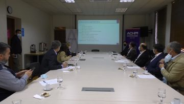 151021-07 AMUCH, ACHM Y AMUR SOSTIENEN UNA REUNIÓN CON EL MINISTRO DE OBRAS PÚBLICAS 1
