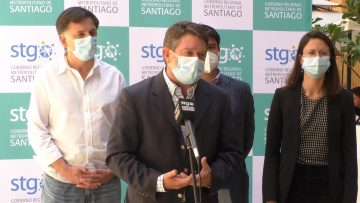 271021-07 GOBERNADOR RM SE REUNE CON GANADOR DEL CONCURSO NAP 01