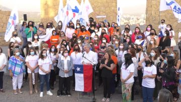 021221-12 JAK Y MUJERES DEL FUTURO 08