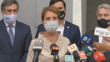 161221-06 VOCERÍA MINISTRA HUTT Y RESPRESENTANTES DE EMPRESAS DE TELECOMUNICACIONES 03