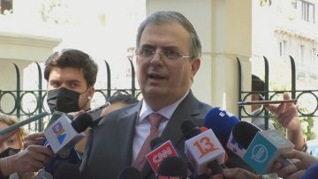 060122-04 CANCILLER MEXICANO MARCELO EBRAND SE REUNE CON PE 4