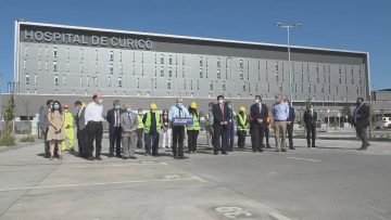 070122-01 PRESIDENTE PIÑERA VISITA INSTALACIONES DEL NUEVO HOSPITAL PROVINCIAL DE CURICO 1