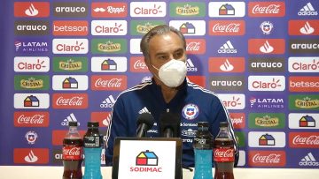 010222-07 CONFERENCIA MARTÍN LASARTE 05
