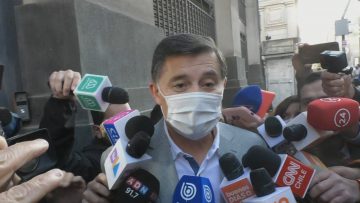 010422-01 LLEGADA EX COMANDANTE DEL EJÉRCITO A DECLARAR 13