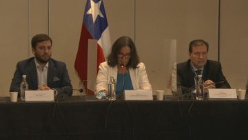 010422-05 PRIMERA JORNADA DE ALEGATOS ORALES DE LA CORTE INTERNACIONAL DE JUSTICIA DE LA HAYA 01