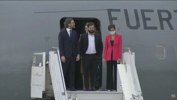 030422-02 LLEGADA PRESIDENTE BORIC A ARGENTINA 06