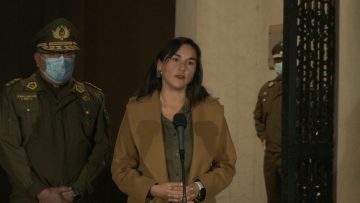 170622-13 MINISTRA DEL INTERIOR Y GENERAL DIRECTOR DE CARABINEROS INFORMAN DE LA DETENCIÓN DEL ASESINO DEL CABO FLORIDO 01