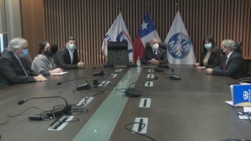 040722-34 BANCADA DE SENADORES DE RENOVACIÓN NACIONAL SE REÚNEN CON EL FISCAL NACIONAL Y SOLICITAN INVESTIGACIÓN POR AERONAVE CONVIASA 02