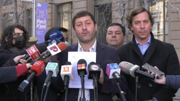 070722-03 DIPUTADOS UDI SOLICITAN AL PRESIDENTE BORIC QUE SUSPENDA EL ALZA DE LOS COMBUSTIBLES 07