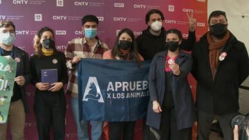 010822-04 REPRESENTANTES DE LA FRANJA DEL COMANDO APRUEBA X CHILE, SE REÚNEN CON EL CNTV 01 (1)