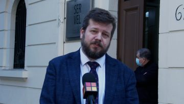 040822-07 DIPUTADO JOHANNES KAISER SOLICITA AL SERVEL MODIFICAR INSTRUCTIVO DEL BUEN TRATO, RESPETO Y DERECHOS DE LOS APODERADOS DE MESA 03