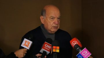 040822-08 PUNTO DE PRENSA SENADOR INSULZA 06