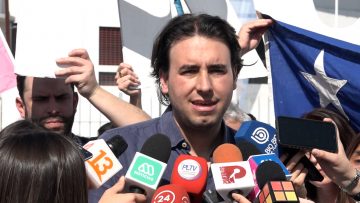 280822-09 COMANDOS DEL APRUEBO COMENTAN ÚLTIMA SEMANA DE CAMPAÑA 07 (1)
