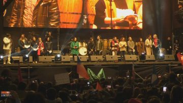 010922-13 ACTORES EN ACTO DE CIERRE DEL APRUEBO 02 (1)