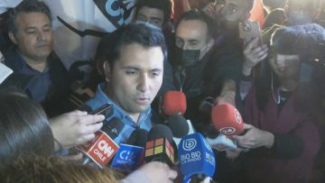 010922-15 PUNTO DE PRENSA COORDINADOR CASA DEL RECHAZO EN ACTO DE CIERRE DE CAMPAÑA 01