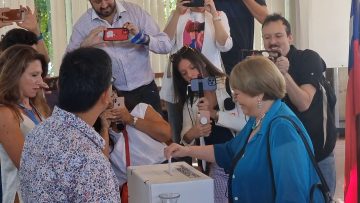 040922-01 VOTACIÓN MICHELLE BACHELET EN GINEBRA 11