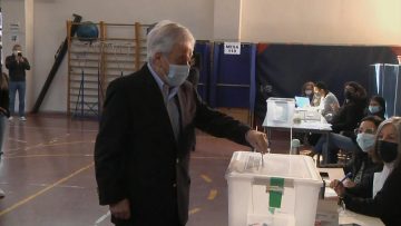 040922-04 VOTACIÓN EX PRESIDENTE PIÑERA 06