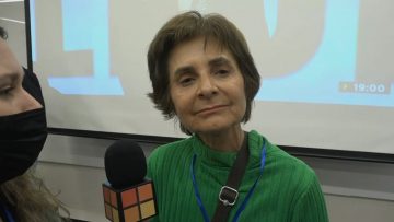 040922-41 PAULA DAZA 03