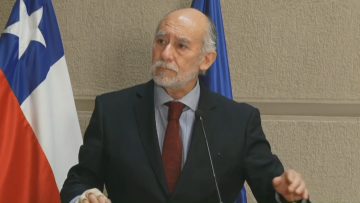 130922-C04 PUNTO DE PRENSA IVÁN FLORES 02 (1)