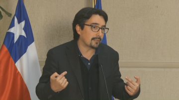 130922-C08 PUNTO DE PRENSA SENADOR LATORRE 01