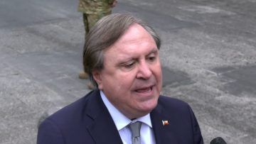180922-02 DECLARACIONES DIPUTADO CRISTIAN MOREIRA PREVIO AL TEDEUM ECUMENICO 4