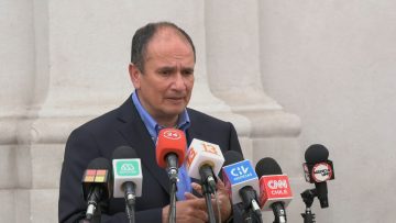 210922-13 PUNTO DE PRENSA GOBERNADOR DEL BIOBÍO EN LA MONEDA 02