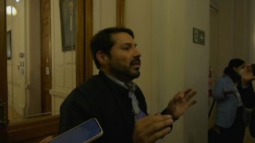 290922-05 DECLARACIONES DE FRANCISCO MUÑOZ EN EL CONGRESO DE SANTIAGO 03