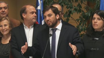051022-C03 PUNTO DE PRENSA BANCADA CENTRO IZQUIERDA 01 (1)