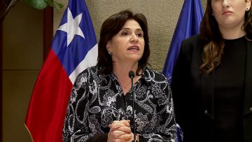051022-C06 PUNTO DE PRENSA MINISTRA ANA LYA URIARTE 02
