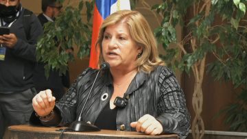 111022-C01 DIPUTADA GLORIA NAVEILLÁN 01