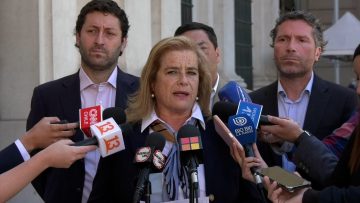 DIPUTADOS UDI ENTREGAN CARTA SOLICITANDO RESPALDO A LA AGENDA PRO CARABINEROS 02
