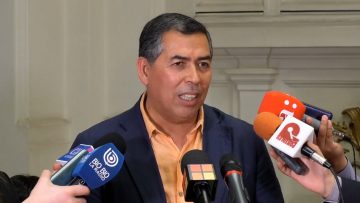041122-C07 PUNTO DE PRENSA DIPUTADO LEONARDO SOTO 03