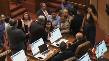 141122-C04 APOYO DISCUSIÓN ENTRE DIPUTADA LORENA PIZARRO Y DIPUTADOS REPUBLICANOS 02
