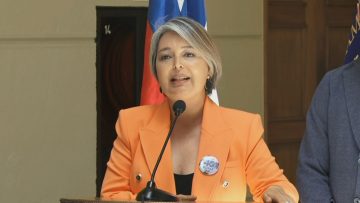 161122-C02 PUNTO DE PRENSA MINISTRA DEL TRABAJO JEANNETTE JARA 04
