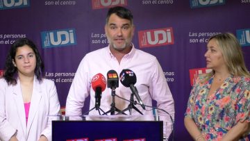 211122-03 UDI HACEN UN LLAMADO AL GOBIERNO PARA QUE PRESENTE UN PLAN POR LA DESERCIÓN ESCOLAR 03