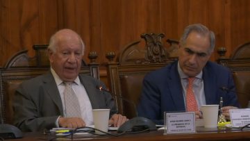 281122-09 COMISIÓN DESAFÍOS DEL FUTURO RECIBE A EX PRESIDENTE RICARDO LAGOS 05