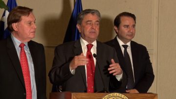 291122-C02 PUNTO DE PRENSA PARLAMENTARIOS DE OPOSICIÓN TRAS COMISIÓN MIXTA DE PRESUPUESTO 01
