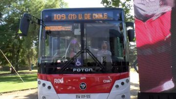 071222-06 AUTORIDADES PRESENTAN 1.600 NUEVOS BUSES 11